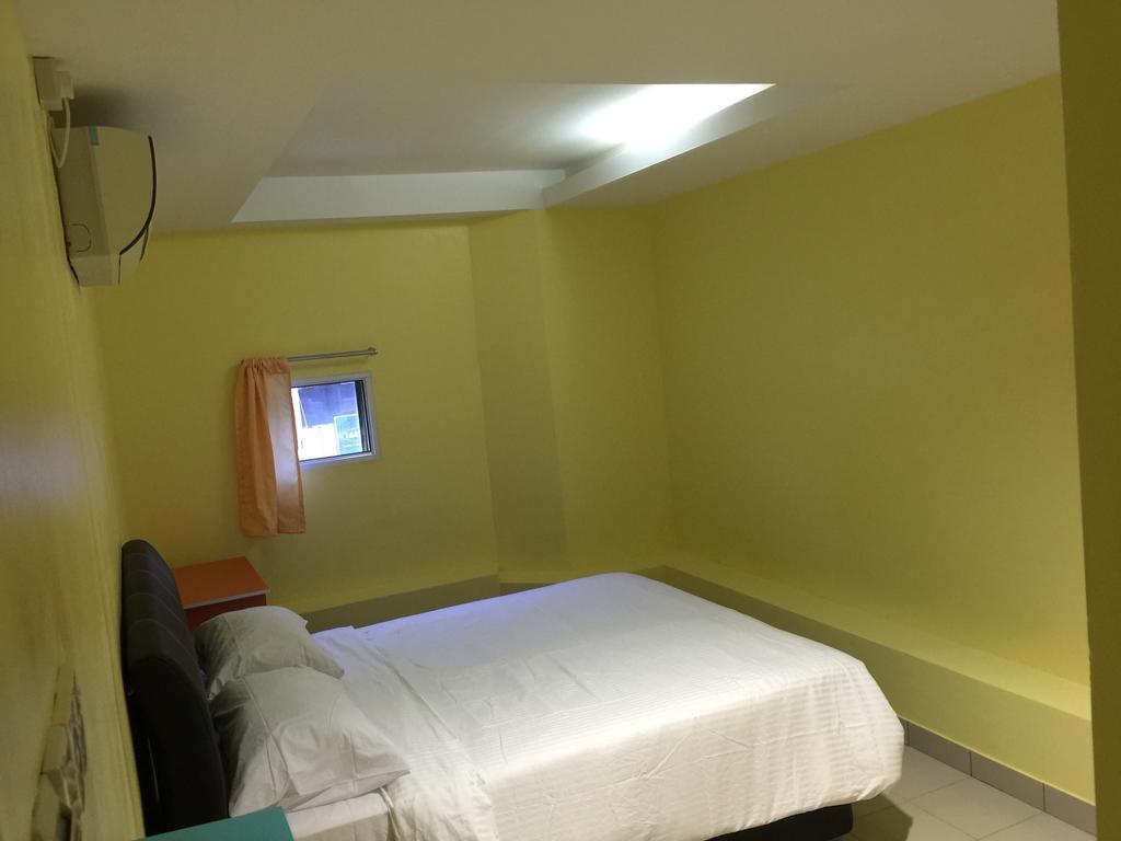 Miri Budget Inn Eksteriør billede